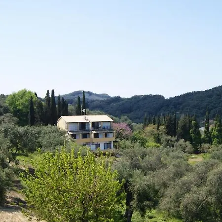 Bouka Αστρακερή